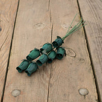Hunter Green Closed Bud Roses 8-Pack - The Original Wooden Rose