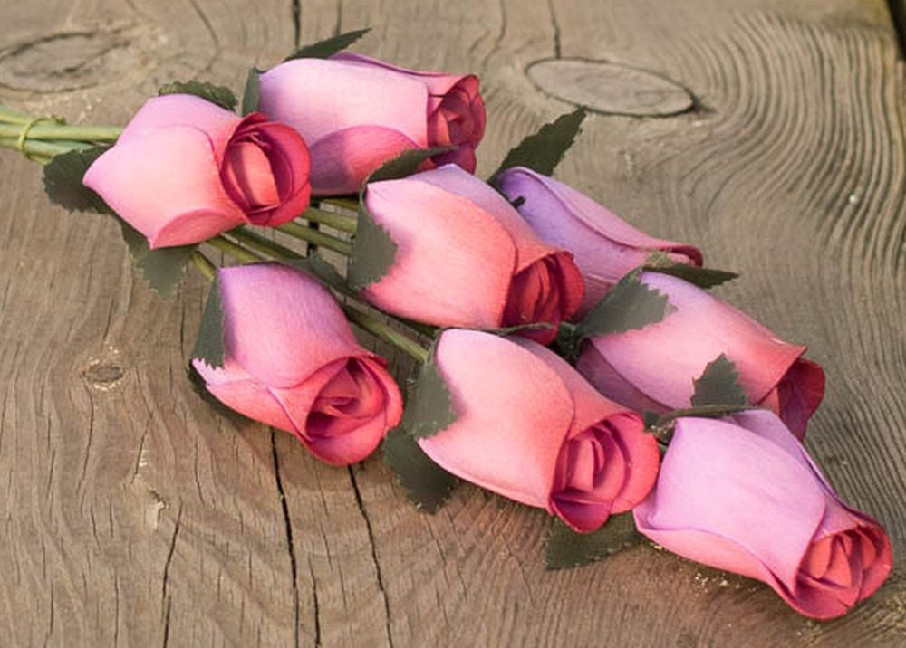 Lavender/Red Closed Bud Roses 8-Pack - The Original Wooden Rose