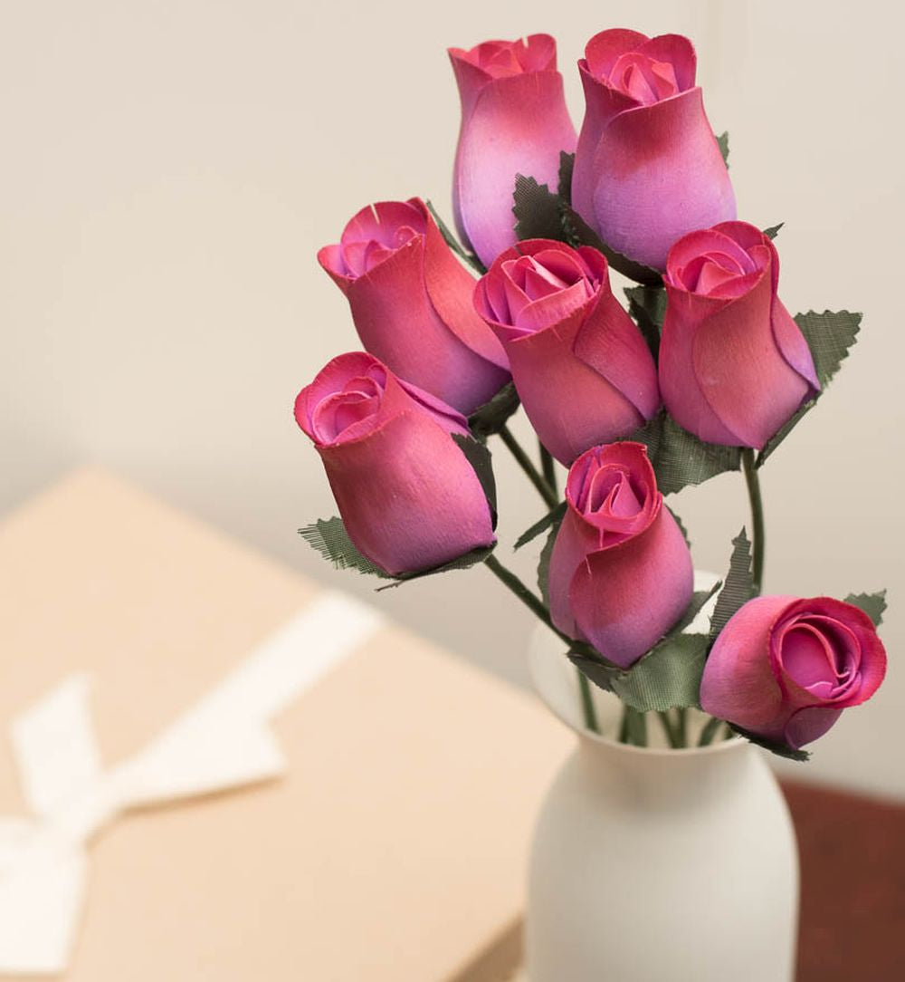Lavender/Red Closed Bud Roses 8-Pack - The Original Wooden Rose