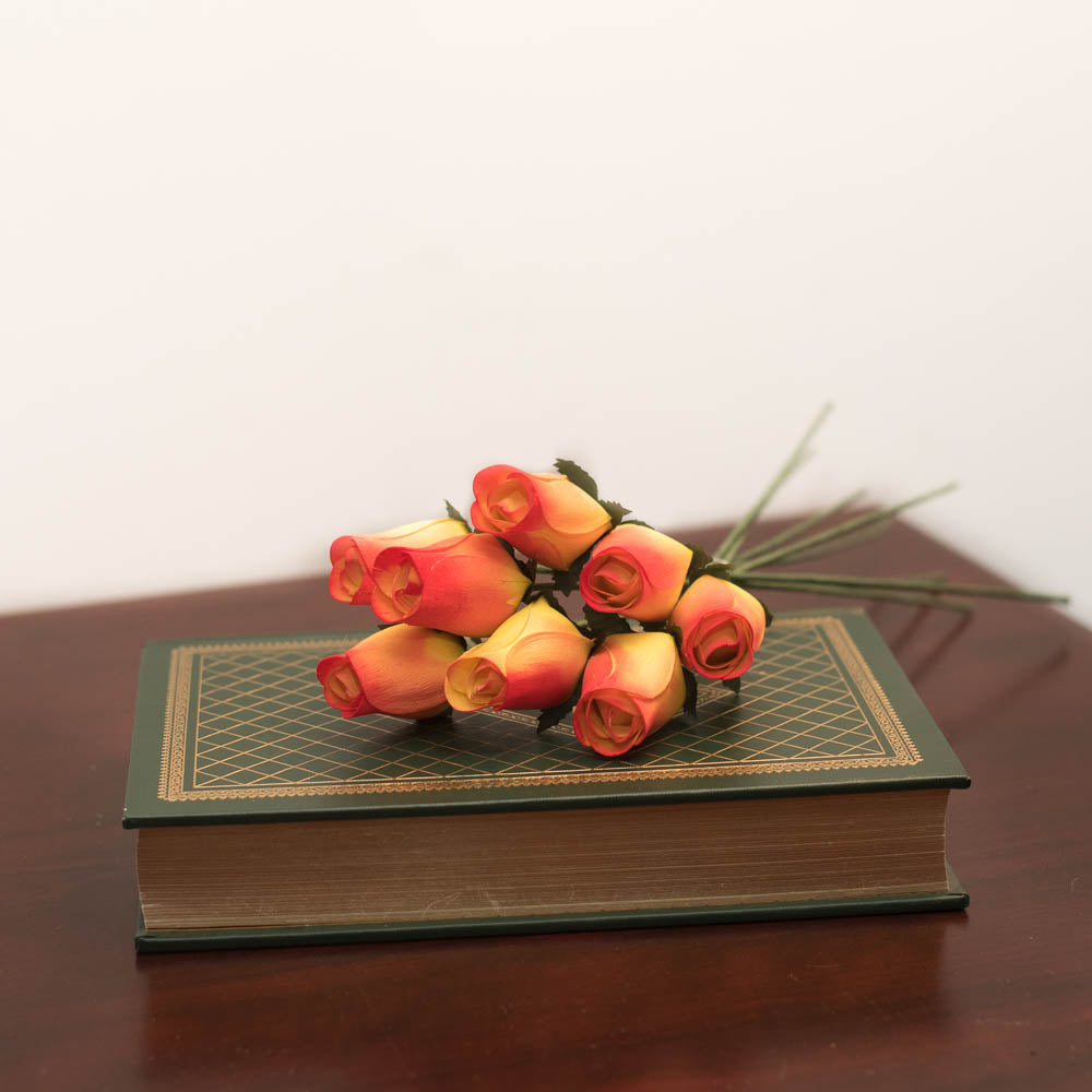 Yellow/Red Closed Bud Roses 8-Pack - The Original Wooden Rose