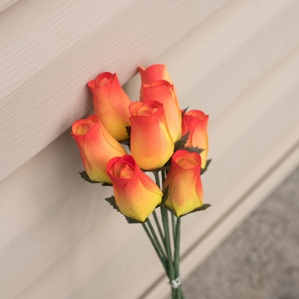 Yellow/Red Closed Bud Roses 8-Pack - The Original Wooden Rose