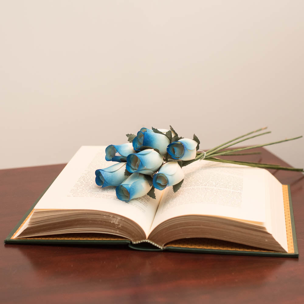 White/Blue Closed Bud Roses 8-Pack - The Original Wooden Rose