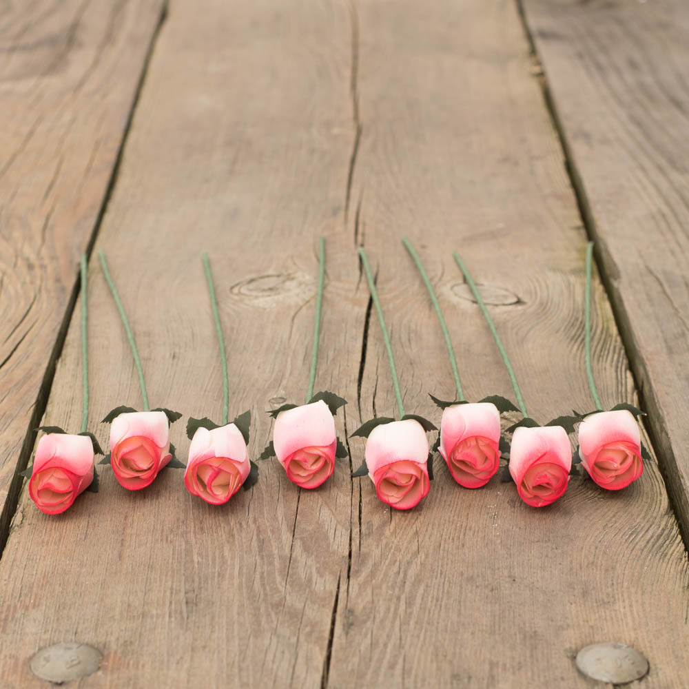 White/Red Closed Bud Roses 8-Pack - The Original Wooden Rose