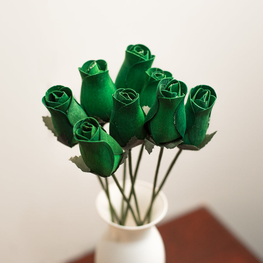 Dark Green Closed Bud Roses 8-Pack - The Original Wooden Rose