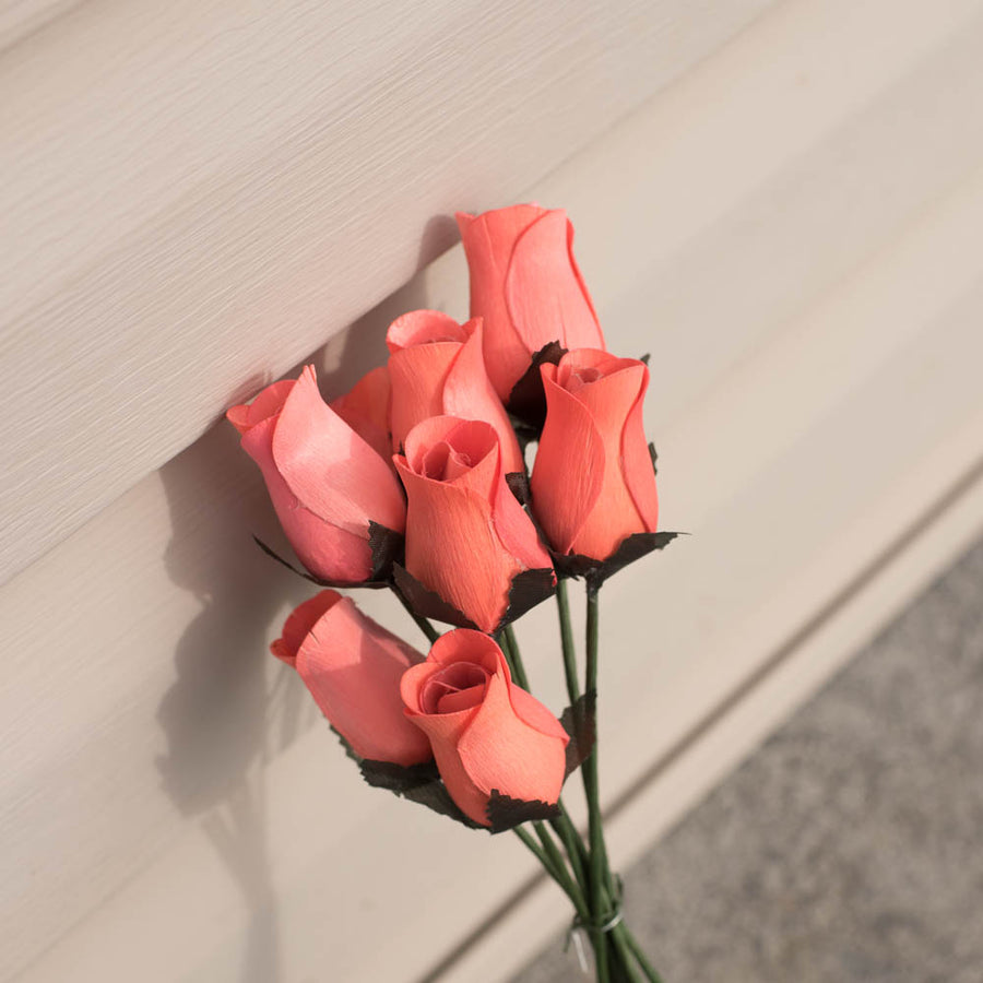 Coral Pink Closed Bud Roses 8-Pack - The Original Wooden Rose