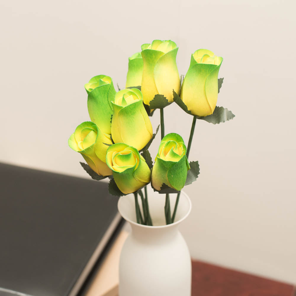 Yellow/Green Closed Bud Roses 8-Pack - The Original Wooden Rose