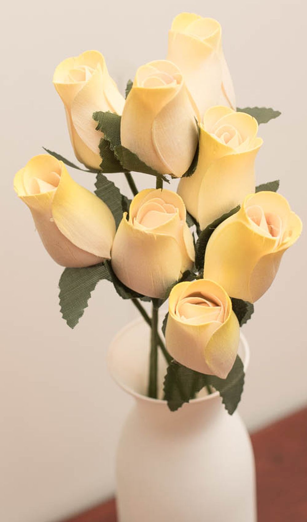 White with Yellow Tips Closed Bud Roses 8-Pack - The Original Wooden Rose