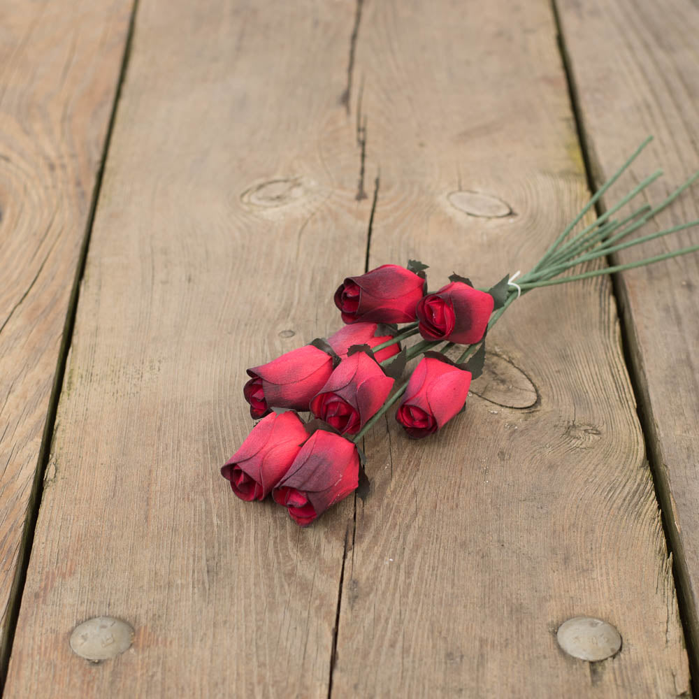 Red/Black Closed Bud Roses 8-Pack - The Original Wooden Rose
