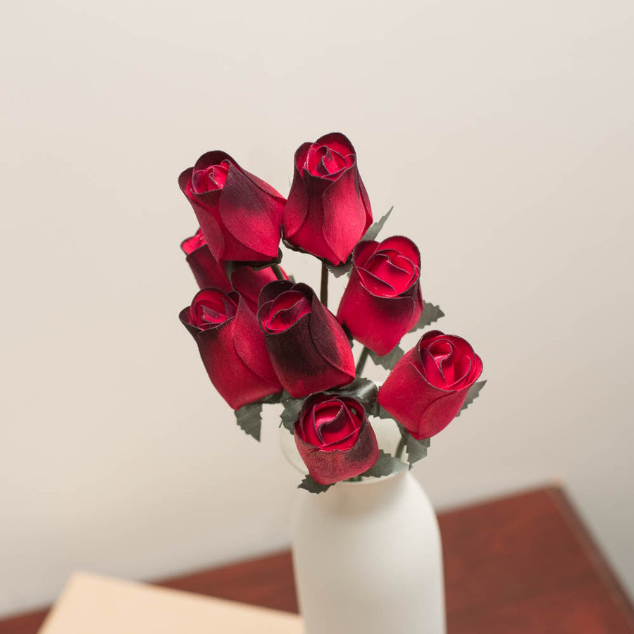 Red/Black Closed Bud Roses 8-Pack - The Original Wooden Rose
