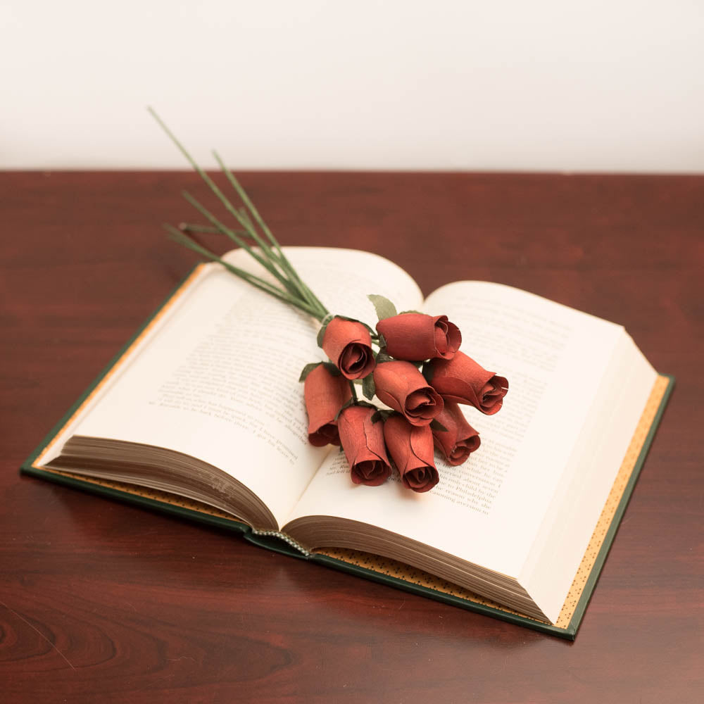Chestnut Closed Bud Roses 8-Pack - The Original Wooden Rose