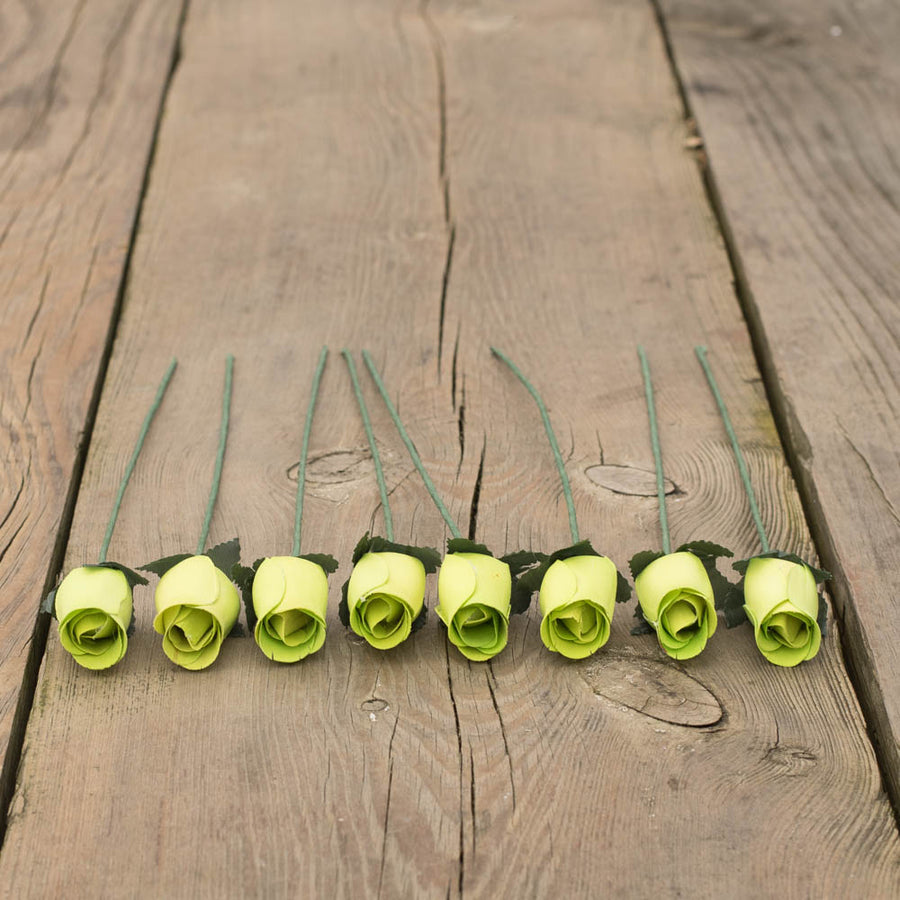 Light Green Closed Bud Roses 8-Pack - The Original Wooden Rose