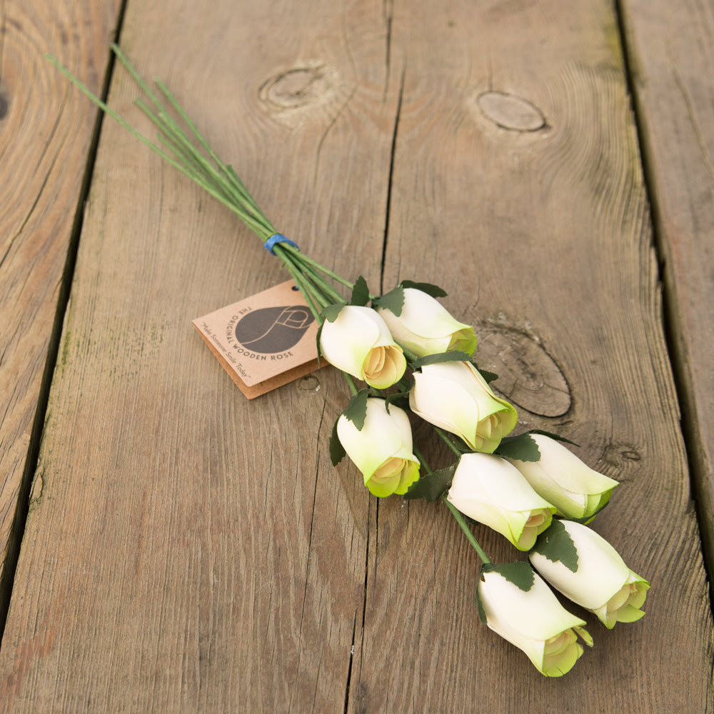 White/Light Green Closed Bud Roses 8-Pack - The Original Wooden Rose